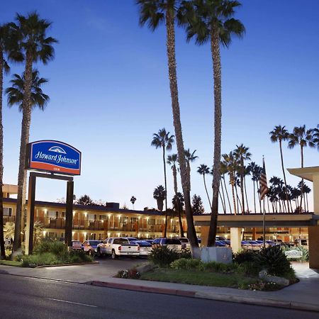 Howard Johnson By Wyndham San Diego Sea World Екстериор снимка